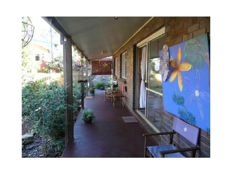 13 Mareela Street, Coochiemudlo Island QLD 4184