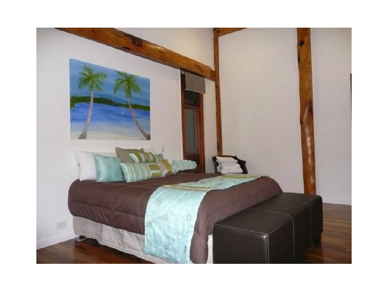 Coochiemudlo Island QLD 4184