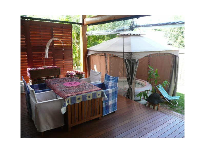 Coochiemudlo Island QLD 4184