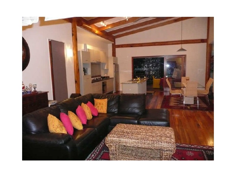 Coochiemudlo Island QLD 4184