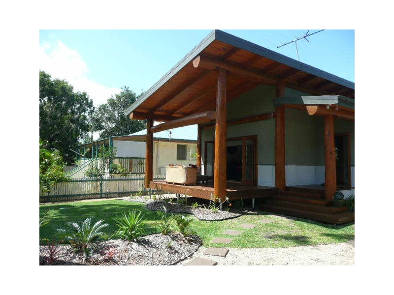 Coochiemudlo Island QLD 4184