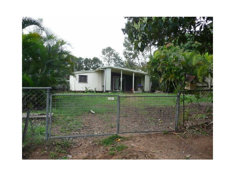 20 Merindah Street, Coochiemudlo Island QLD 4184