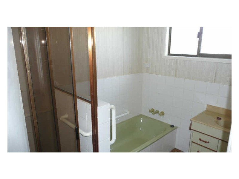 19 Kingfisher Street, Coochiemudlo Island QLD 4184