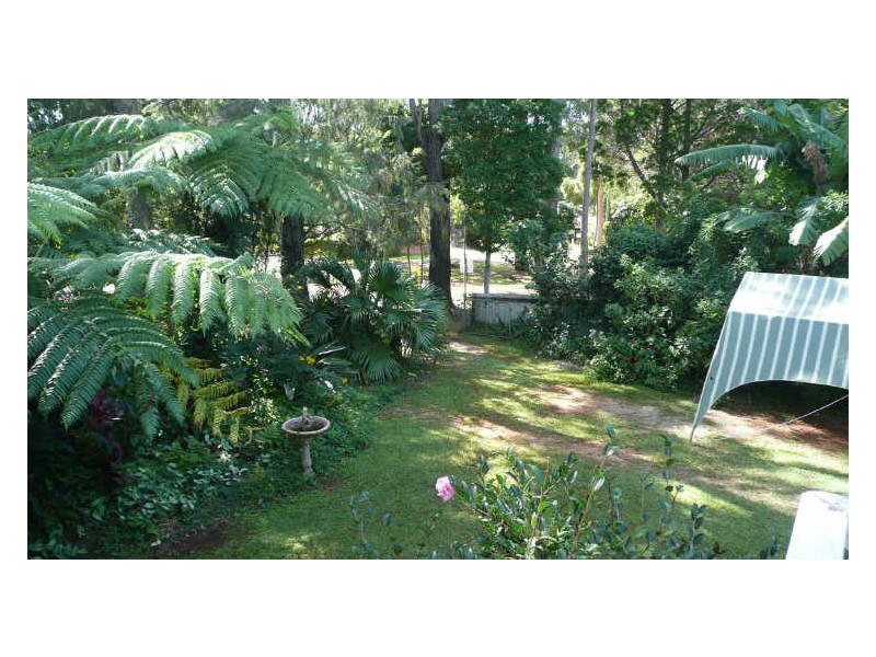 19 Kingfisher Street, Coochiemudlo Island QLD 4184