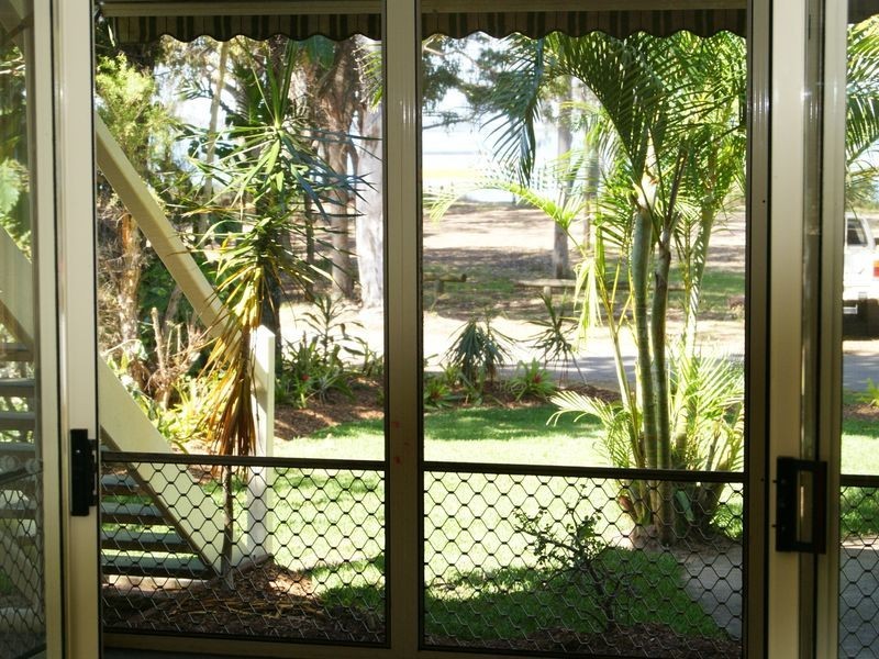 32 Victoria Parade, Coochiemudlo Island QLD 4184