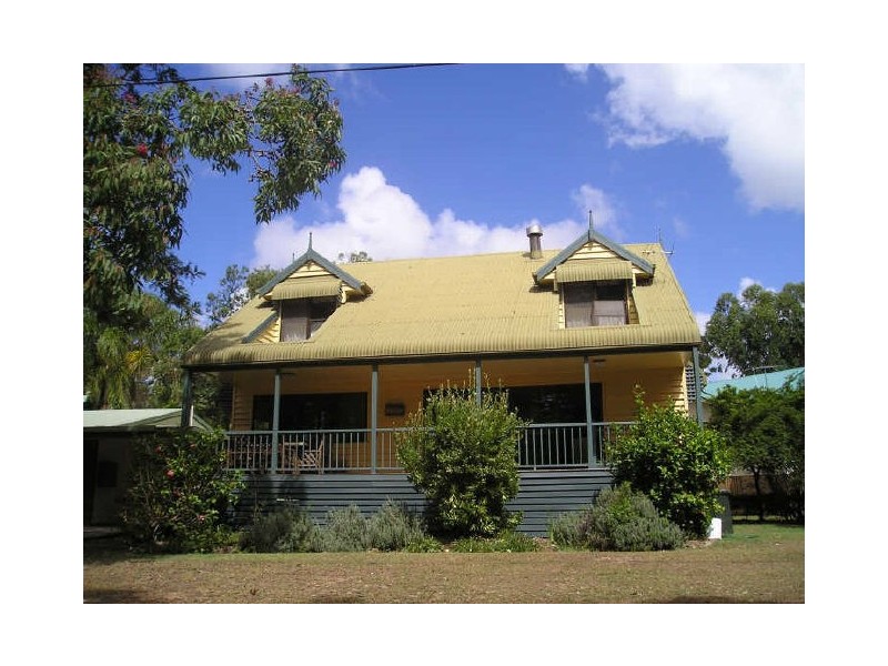 Coochiemudlo Island QLD 4184