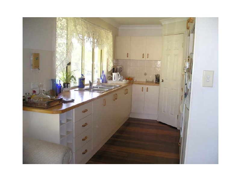 2/32 Victoria Parade, Coochiemudlo Island QLD 4184