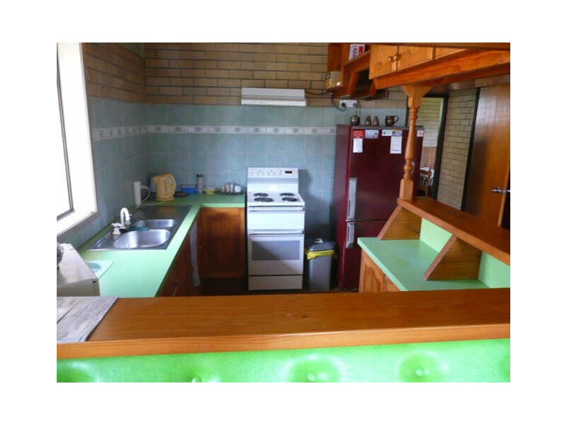 14 Orangegrove Street, Coochiemudlo Island QLD 4184