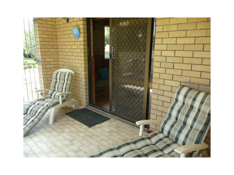 14 Orangegrove Street, Coochiemudlo Island QLD 4184