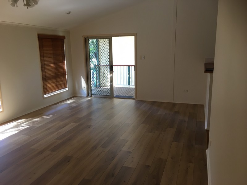 4 Maroo Street, Coochiemudlo Island QLD 4184