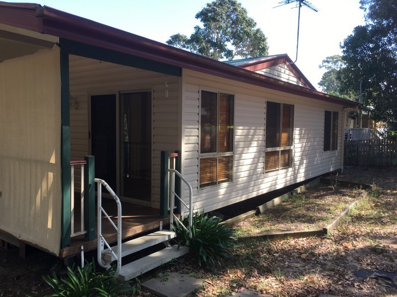 4 Maroo Street, Coochiemudlo Island QLD 4184