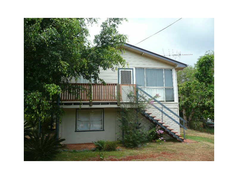 3 Welsby Street, Coochiemudlo Island QLD 4184