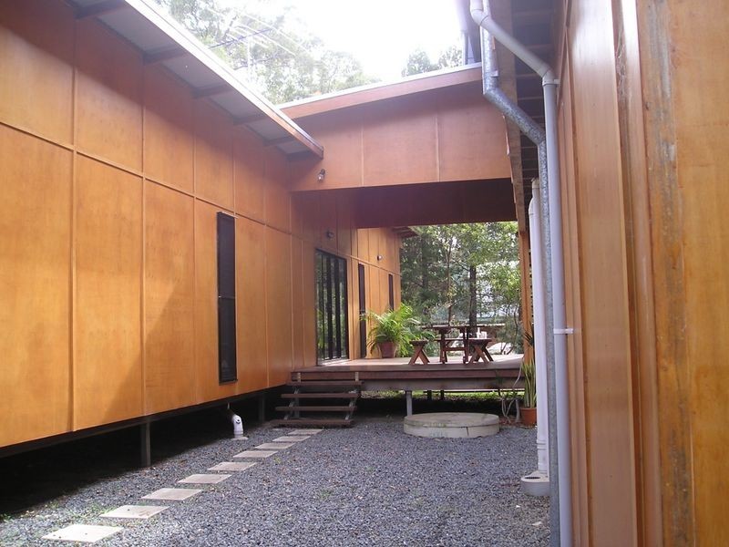 26 James Street, Coochiemudlo Island QLD 4184