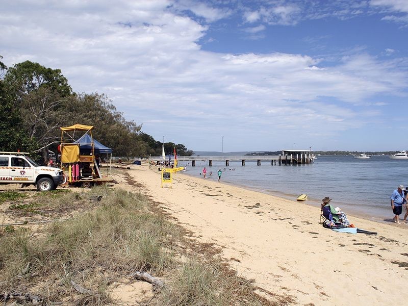 19 Perulpa Street, Coochiemudlo Island QLD 4184