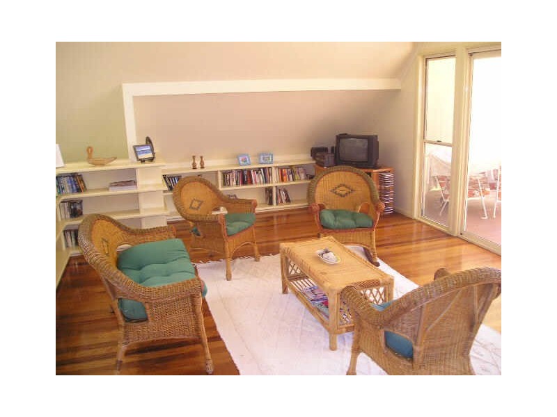 Coochiemudlo Island QLD 4184