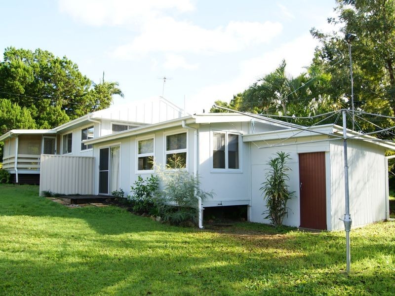 5 Orangegrove Street, Coochiemudlo Island QLD 4184