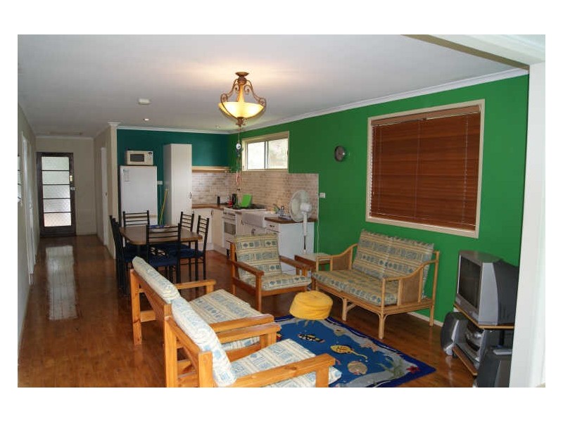 Coochiemudlo Island QLD 4184