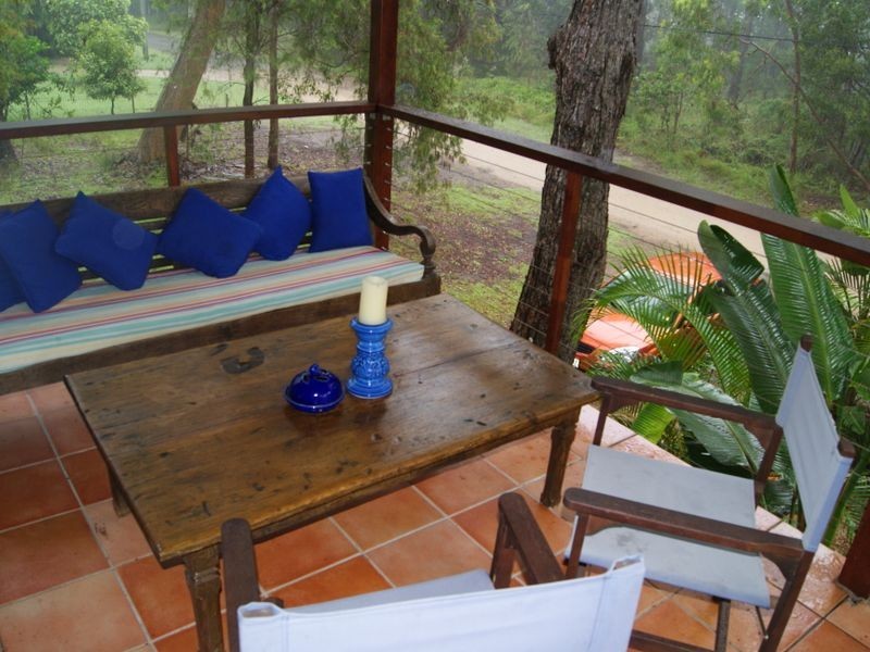 10 Flinders Street, Coochiemudlo Island QLD 4184