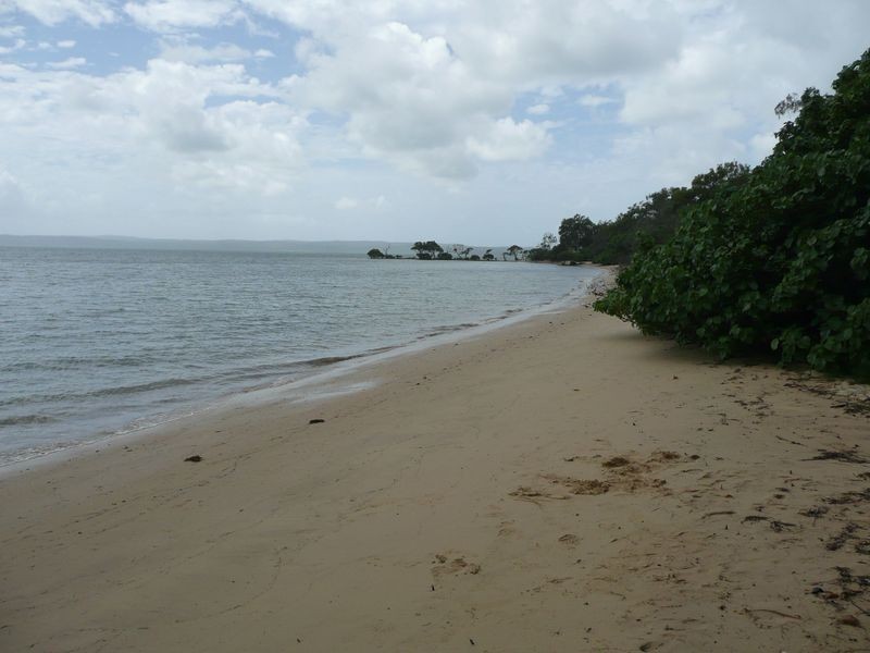 10 Flinders Street, Coochiemudlo Island QLD 4184