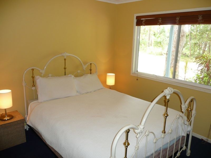 10 Flinders Street, Coochiemudlo Island QLD 4184