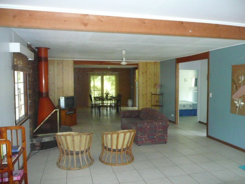 Coochiemudlo Island QLD 4184