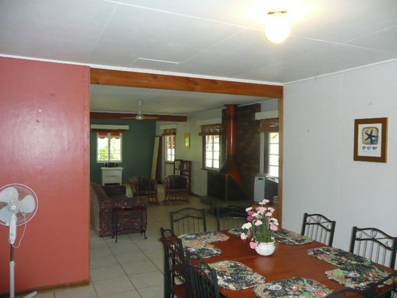 Coochiemudlo Island QLD 4184