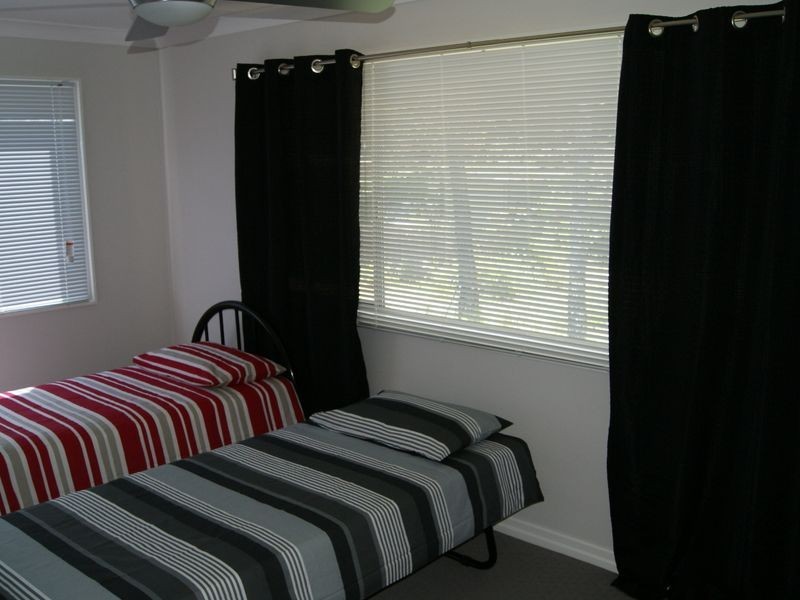 60 Victoria Parade, Coochiemudlo Island QLD 4184