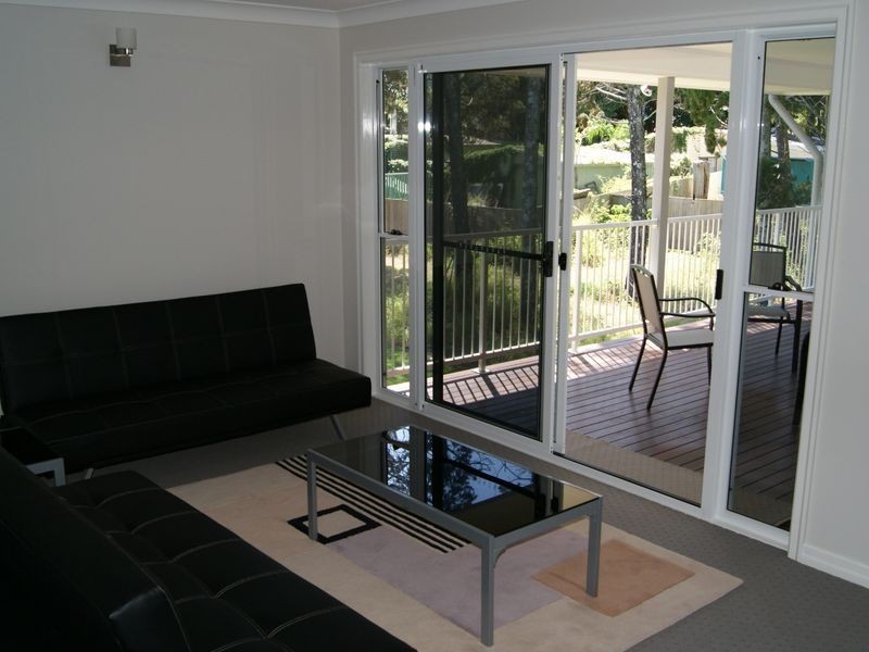 60 Victoria Parade, Coochiemudlo Island QLD 4184