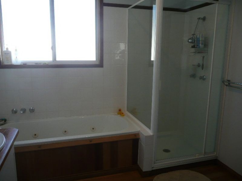 18 Orange Grove, Coochiemudlo Island QLD 4184