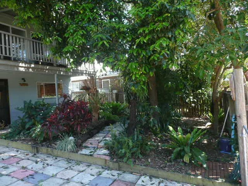 18 Orange Grove, Coochiemudlo Island QLD 4184