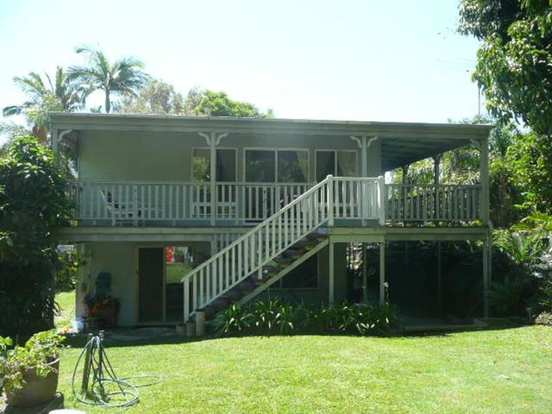 18 Orange Grove, Coochiemudlo Island QLD 4184