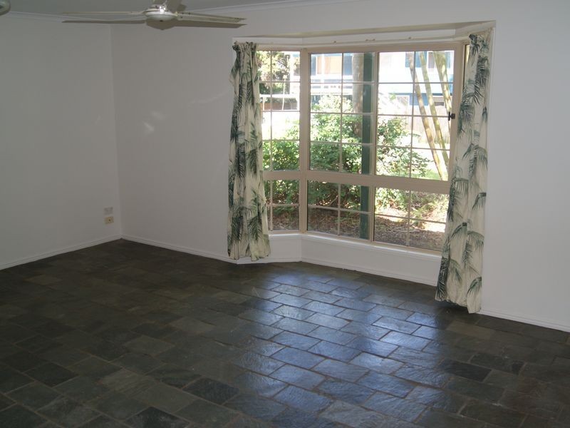 12 Shirley, Coochiemudlo Island QLD 4184