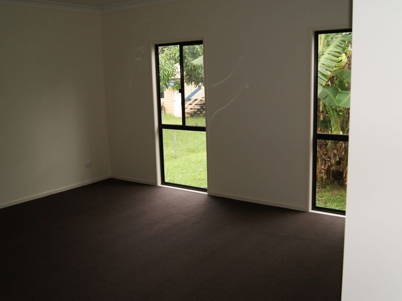 12 marroo street, Coochiemudlo Island QLD 4184