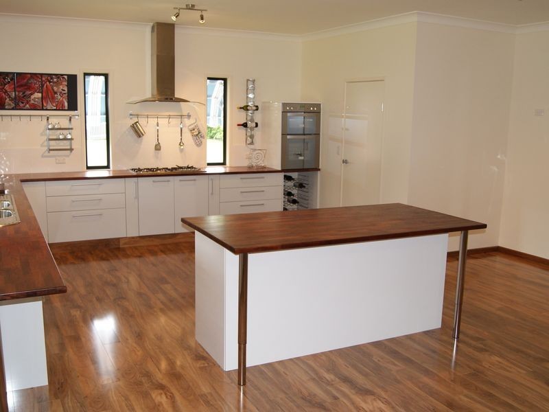 12 marroo street, Coochiemudlo Island QLD 4184