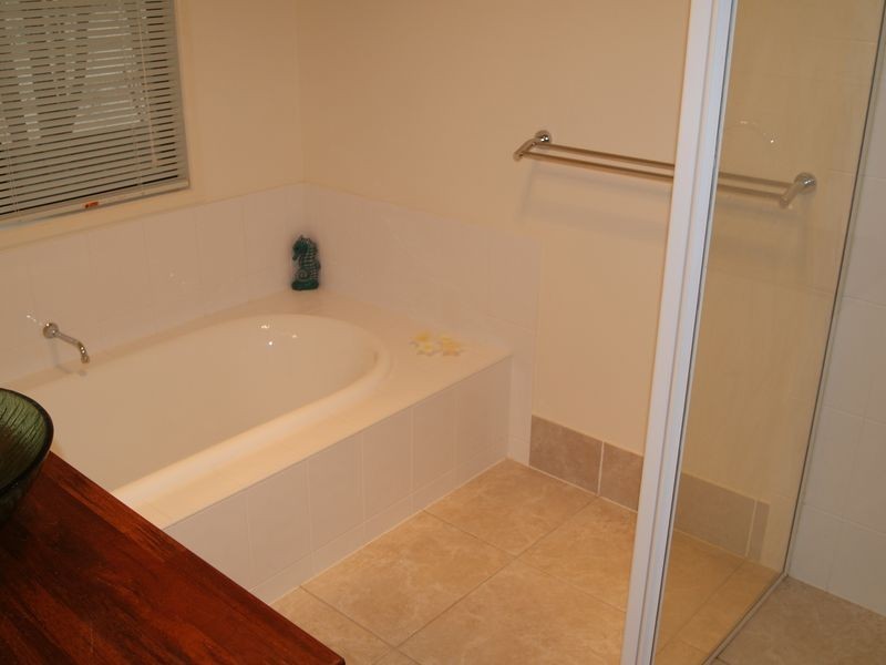 12 marroo street, Coochiemudlo Island QLD 4184