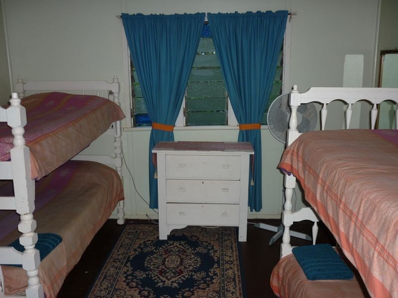 402 Victoria parade, Coochiemudlo Island QLD 4184