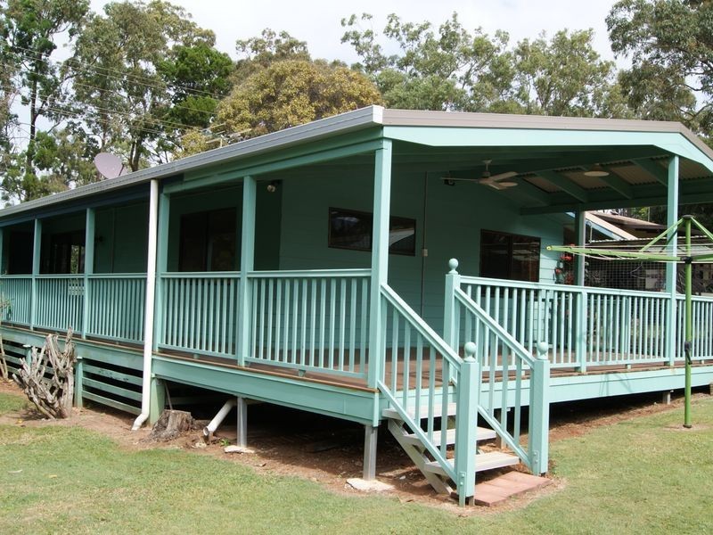 25 Perulpa Street, Coochiemudlo Island QLD 4184