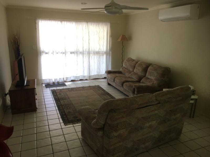 11 Carefree Street, Coochiemudlo Island QLD 4184