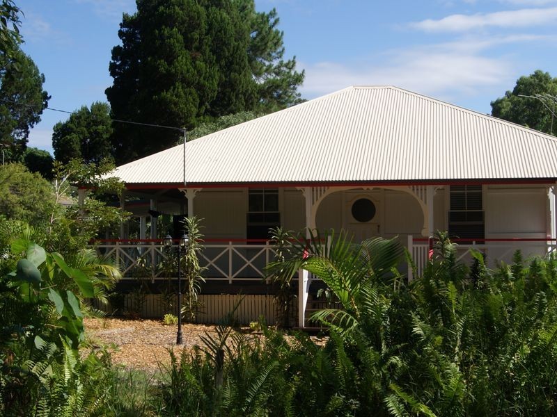 31 Capembah Street, Coochiemudlo Island QLD 4184