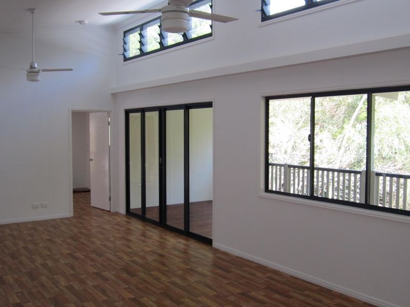 19 Elizabeth Street, Coochiemudlo Island QLD 4184