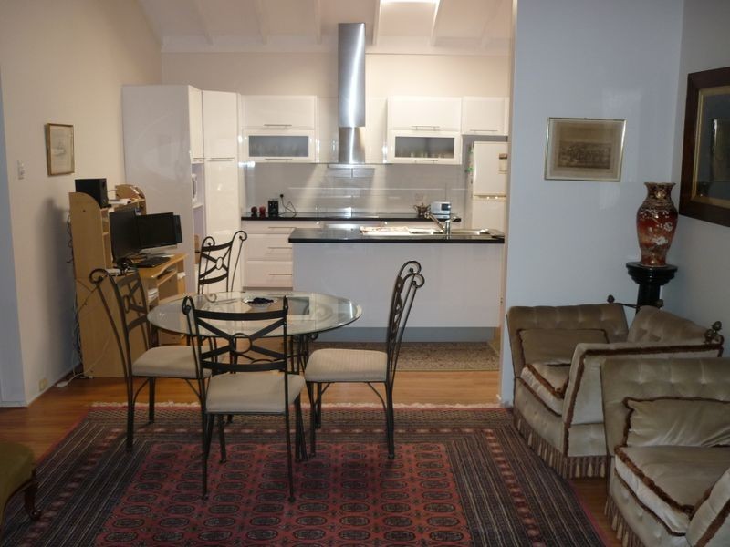 16 Shirley Street, Coochiemudlo Island QLD 4184