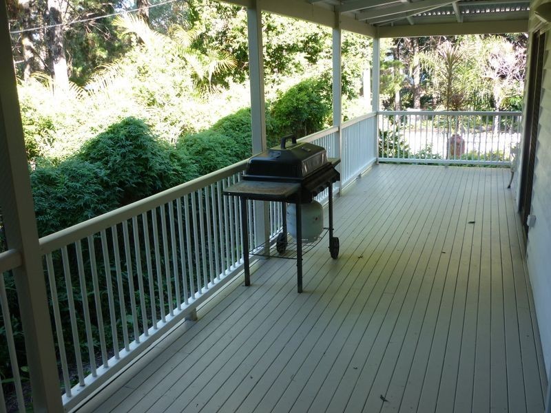 16 Shirley Street, Coochiemudlo Island QLD 4184