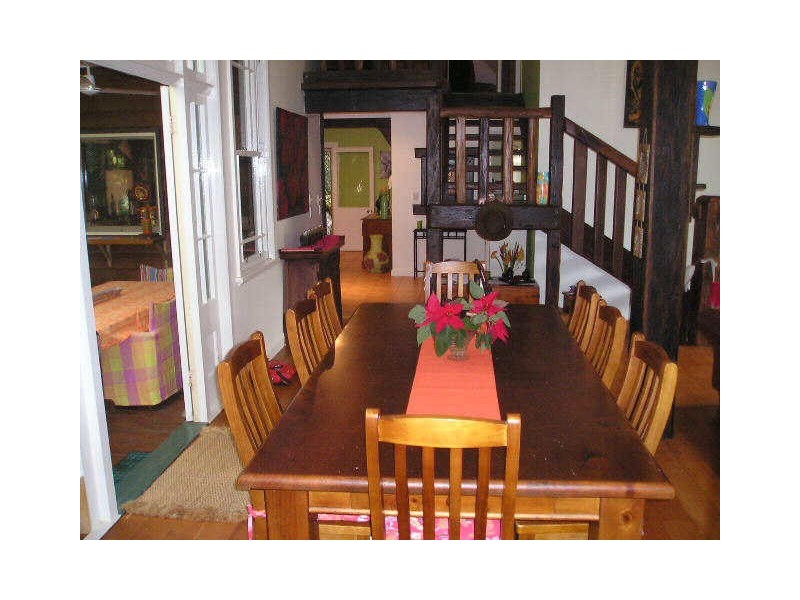 21 Aminya Street, Coochiemudlo Island QLD 4184