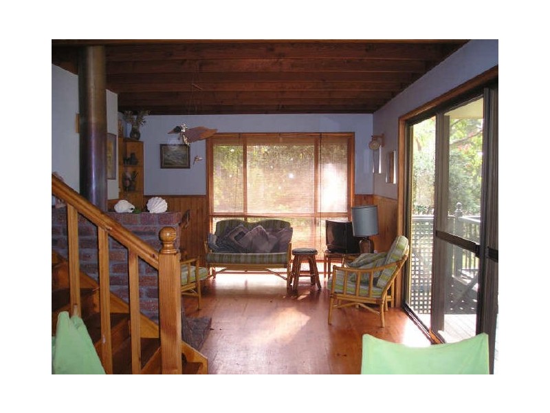 182 Victoria Parade, Coochiemudlo Island QLD 4184