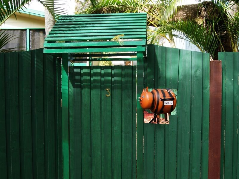 3 Eprapah, Coochiemudlo Island QLD 4184