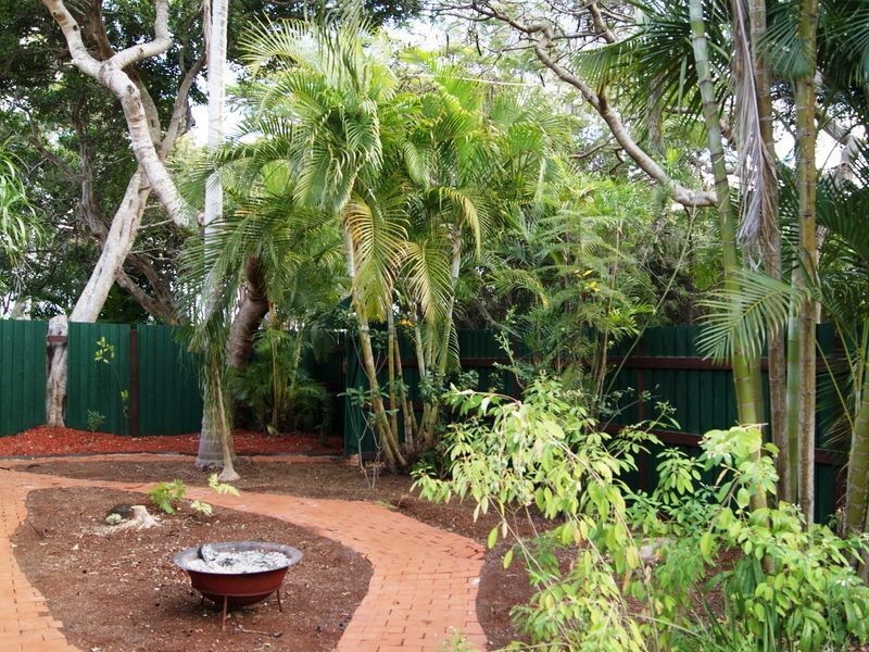 3 Eprapah, Coochiemudlo Island QLD 4184