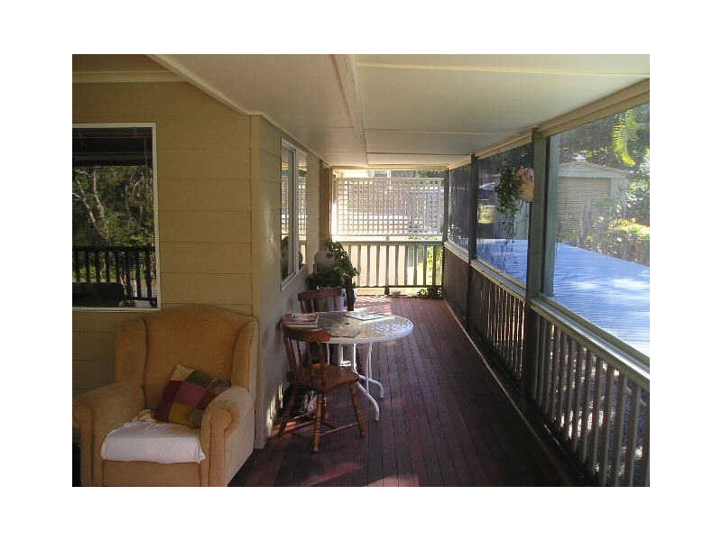 62 Elizabeth Street, Coochiemudlo Island QLD 4184