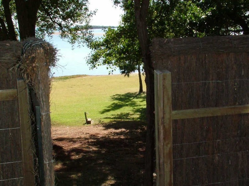 8 Main Road, Wellington Point QLD 4160