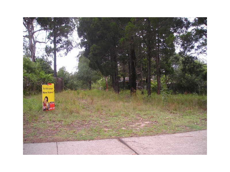 19 Elizabeth St, Coochiemudlo Island QLD 4184