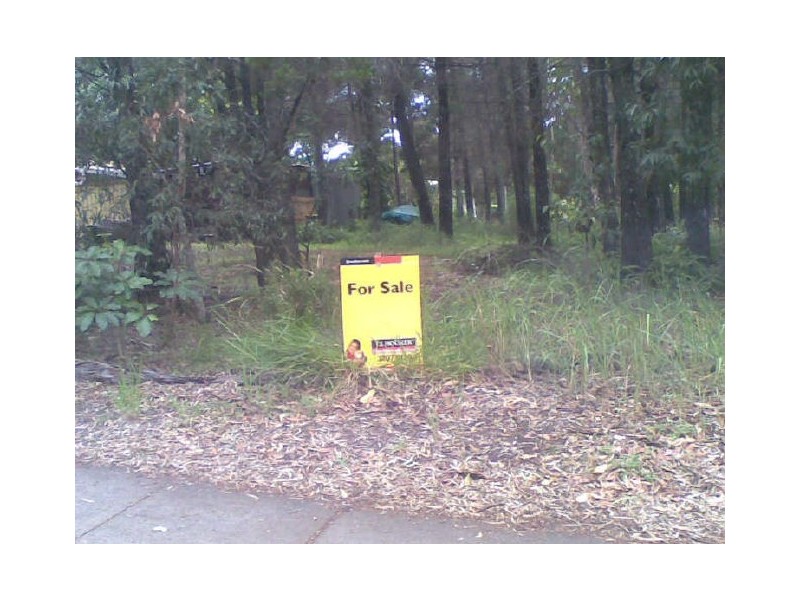 9 Elizabeth St, Coochiemudlo Island QLD 4184